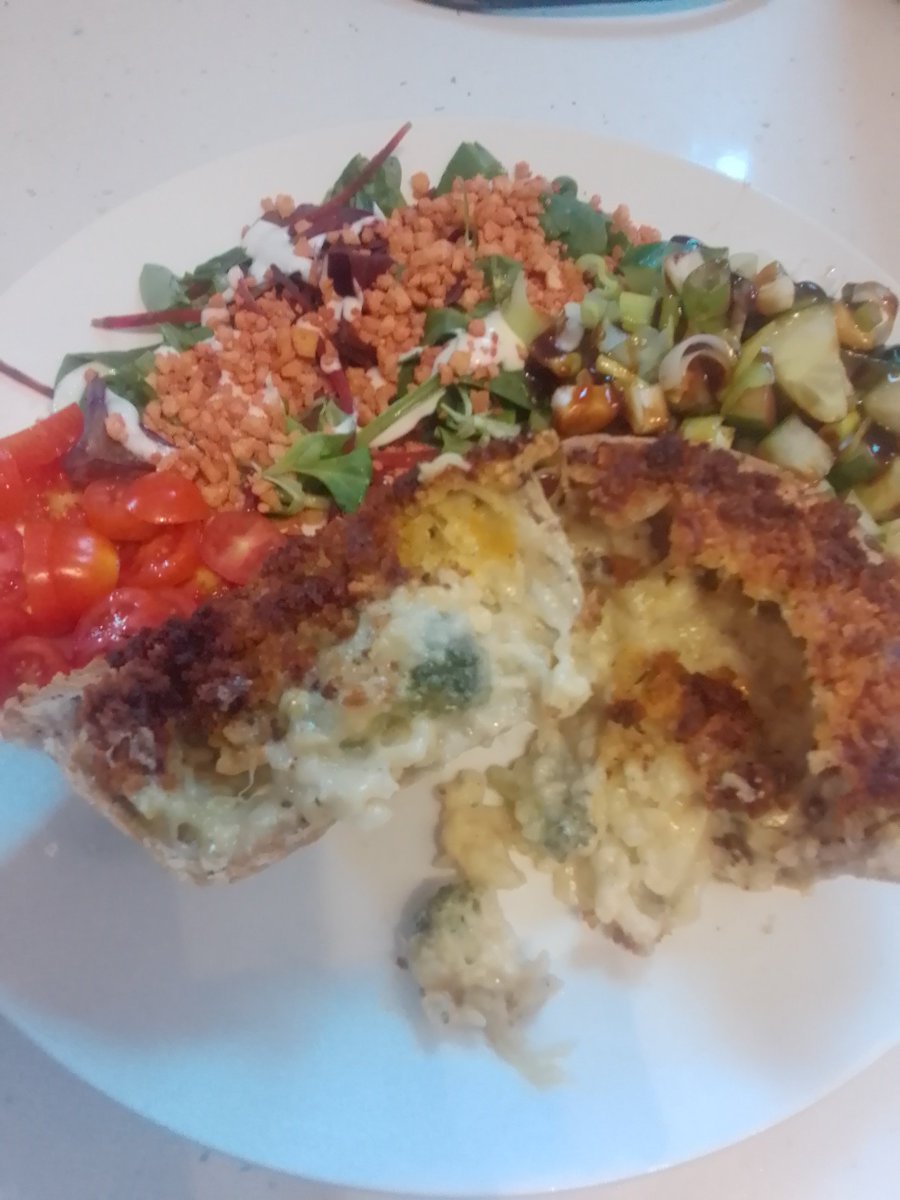 Lynne Naylor tweet media