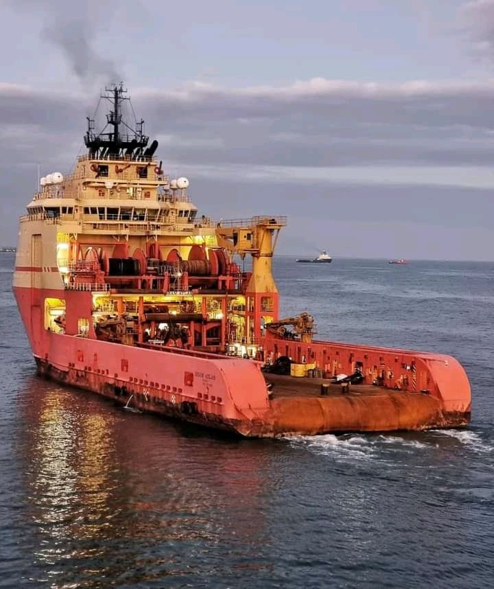 Michael3154561's tweet photo. Positions for Offshore Vessels

CHIEF OFFICER 
Holding COC Class I &amp; STCW Certificate from Home Country

ETO 
Holding ETO COC III/6 &amp; STCW Certificate from Home Country

ELECTRICIAN 
Holding Diploma Electrical &amp; STCW Certificate 
from Home Country https://t.co/w8Szkxeub5