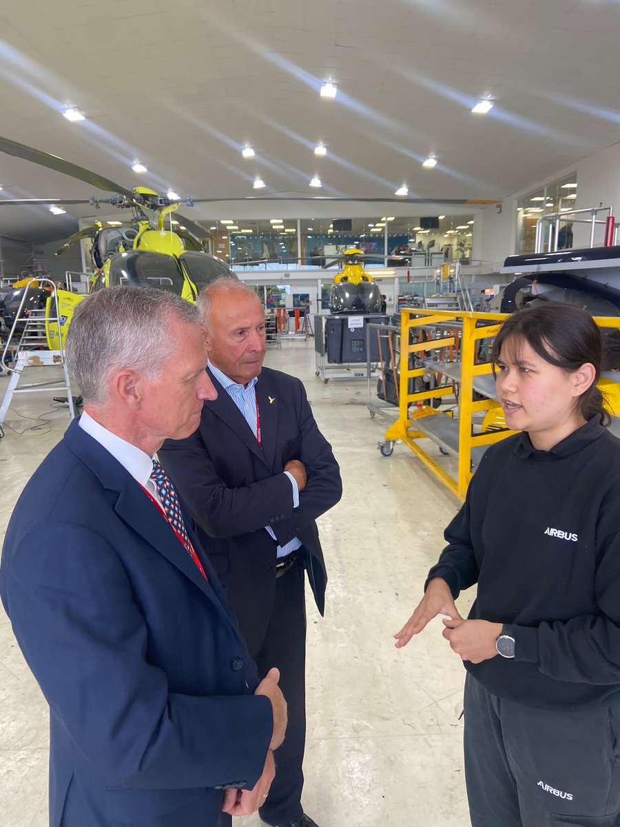 Today our Chair, Sir Stephen Hillier, has visited <a href="/AirbusHeli/">Airbus Helicopters</a> in Oxfordshire to talk about their future plans.

A great visit for the UK Civil Aviation Authority to learn how we can work closely with industry to focus on future flight and innovation.