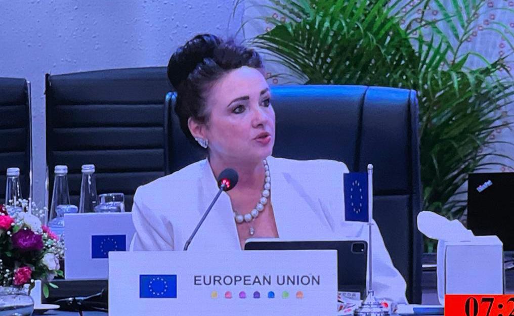 helenadalli's tweet image. At the @g20org on Women’s Empowerment, I reiterated the fact that gender stereotypes inhibit the career aspirations of both women &amp;amp; men. We must do more to combat these stereotypes + ensure women can take up careers in #STEM.
#WomenledDevelopment