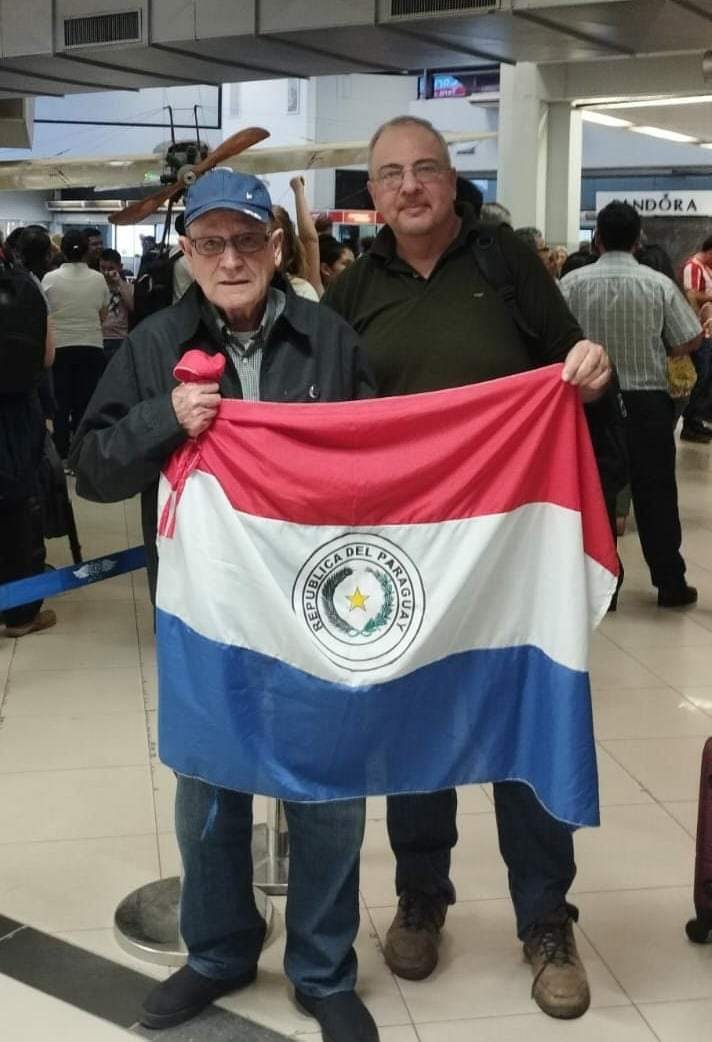 CVXParaguay's tweet photo. Nuestro delegado Sergio Odonne y asesor eclesial Pepe Ortega, SJ. Ya se encuentran camino a la Asamblea Mundial en Amiens. Encomendamos al Espíritu Santo para que puedan participar con ánimo predispuesto y traernos signos de los nuevos caminos de esperanza.✨ #somoscvxpy https://t.co/hSGbY4a12G