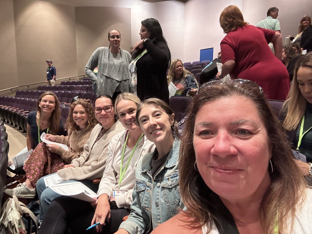 Summer learning with part of our BLT at the ⁦<a href="/SolutionTree/">Solution Tree</a>⁩ PLC at Work Institute in Lincolnshire. Great conference, great energy, and amazing collaboration. ⁦<a href="/OakPark97/">Oak Park District 97</a>⁩ #HolmesHawks