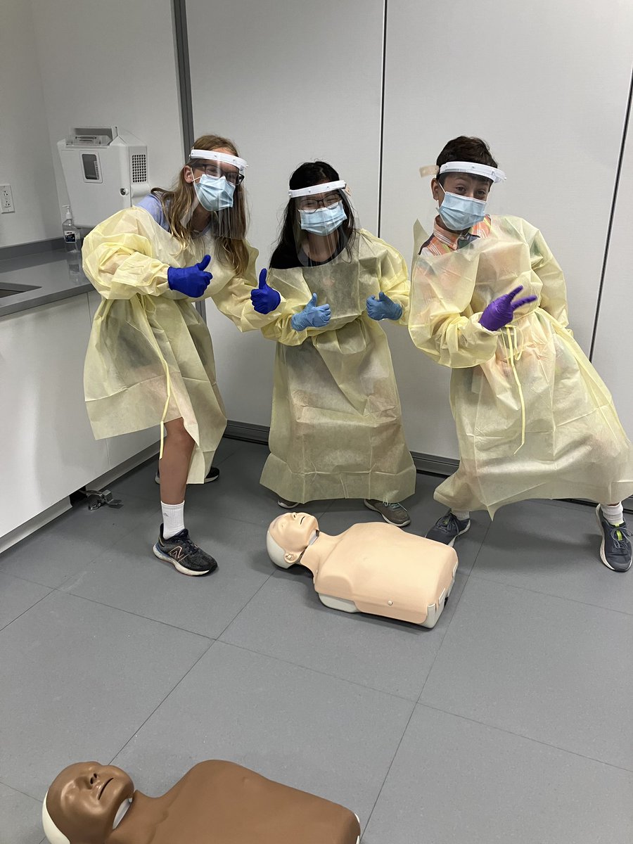 cwru_sim's tweet photo. We hosted middle school students from BaySTEM &amp; it was a blast! Students learned about the use of manikins in med ed, simulated a cholecystectomy, completed donning &amp; doffing, &amp; practiced intubating on task trainers. Thank you BaySTEM for visiting us!! 

#cwrusim #medicalsim https://t.co/o0aU4AQEEL