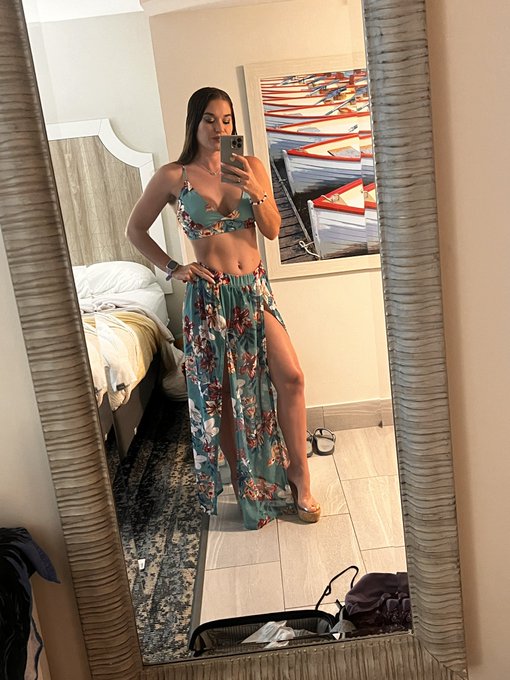 Not me moving all of my appointments this week so I can stay longer at the beach https://t.co/uSqvPF<a href="/tag/milf"class="tags"><span>#milf</span></a><a href="/tag/over30"class="tags"><span>#over30</span></a>