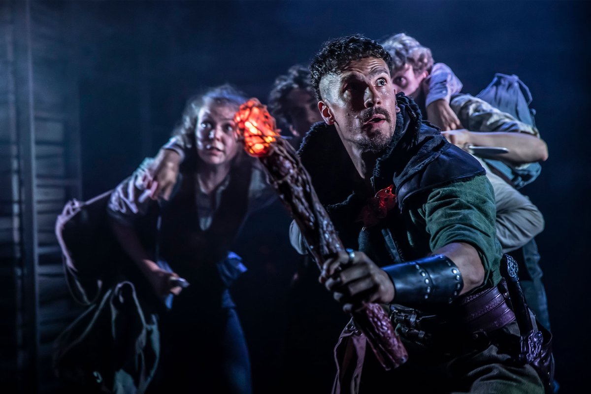 ★★★★★ Review for The Lord of the Rings musical whatsonstage.com/news/the-lord-…