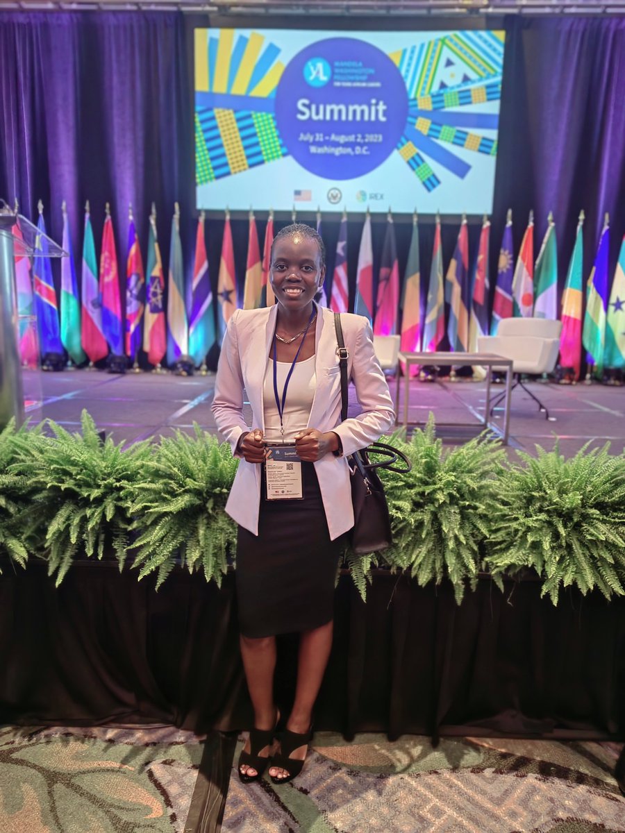 KhudzeSarah's tweet photo. Incredible journey of growth and empowerment.
#MyYALIstory https://t.co/wJigUvQxB9
