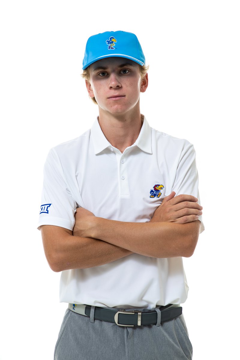 KUMensGolf's tweet photo. Season in Review → Will King
🔹 Top-20 finish at collegiate debut (Fighting Irish Classic)
🔹 12 rounds under par (Low round 68)
🔹 Stroke average of 72.82
🔹 Best finish at NCAA Regionals (T4)
🔹 Punched 🎟️ to the NCAA Championships
#RockChalk x #KUGolf https://t.co/43eQuPbNr6