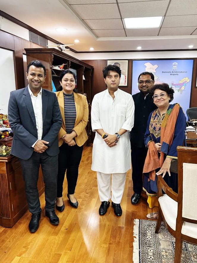 BigMint_Co's tweet photo. The SteelMint Team is honored to have had the opportunity to meet with Shri @JM_Scindia Ji, the Union Minister for Civil Aviation & Steel, Government of India, to discuss our upcoming event in Kolkata. We are thrilled to announce the "6th Indian #IronOre & #Pellet Summit, 3rd India #Coal Outlook Conference, and 5th Indian #DRI & #Steel Conference", scheduled to take place from August 24th to 26th, 2023, in Kolkata, West Bengal, India. https://t.co/vYJPtAVaxz

@SteelMinIndia @MinesMinIndia @CoalMinistry @VivekAdukia @re_steel