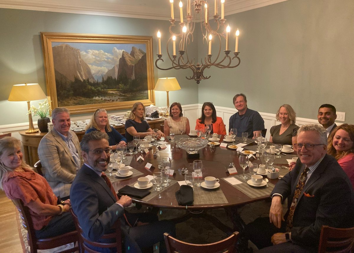 .<a href="/UOPacific/">University of the Pacific</a>'s academic leaders welcome <a href="/DrGEdwaldsG/">Gretchen Edwalds-Gilbert</a> as the university's new provost at dinner at the President's Residence. #HigherEducation #PacificProud