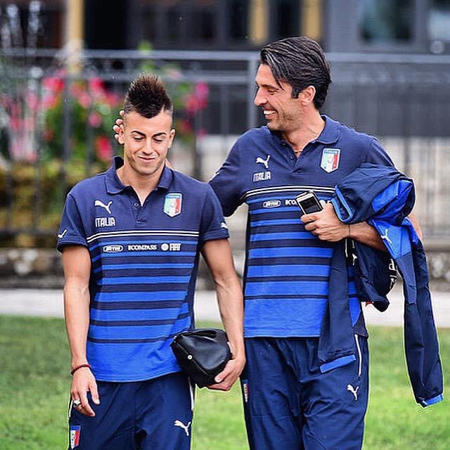 Stephan El Shaarawy (@officialel92) on Twitter photo Leggenda👏🏼🥇
È stato un grande onore conoscerti e ancor di più giocare insieme a te.
Grazie di tutto Gigi🙏🏼❤️ <a href="/gianluigibuffon/">Gianluigi Buffon</a> Leggenda👏🏼🥇
È stato un grande onore conoscerti e ancor di più giocare insieme a te.
Grazie di tutto Gigi🙏🏼❤️ <a href="/gianluigibuffon/">Gianluigi Buffon</a>