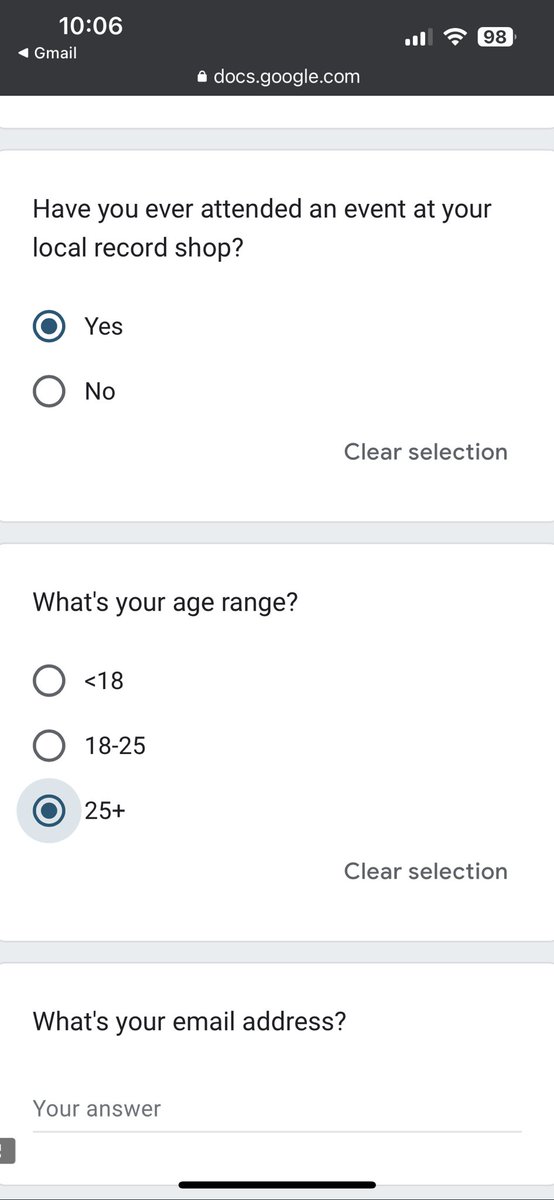 manhaterade's tweet photo. Age ranges that feel like an attack pt. 1 https://t.co/TfORTcqW0u
