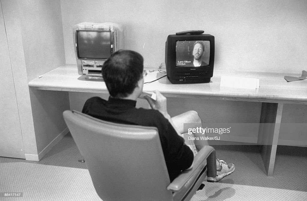 Mr. Macintosh tweet media