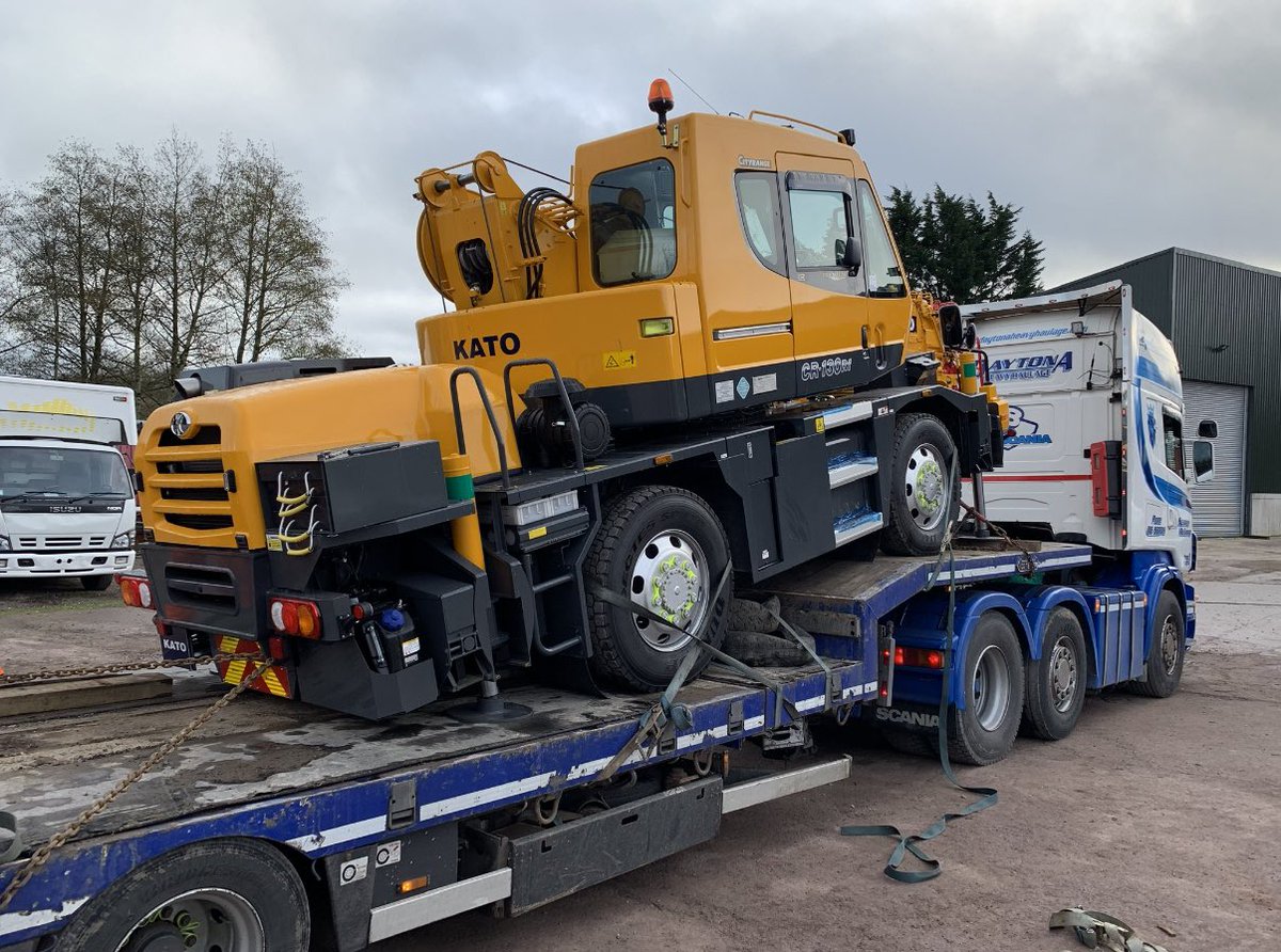 🚨 SOLD 🚨 A KATO CR-130Rf loaded and on its way to the Port.
Final Destination Santiago, Chile 🇨🇱 where it will join one of Chile’s Premier Rental Fleets and no doubt more units to follow in the near future ! 👍🏽

#allterraincrane #citycrane #lifting #katocranes