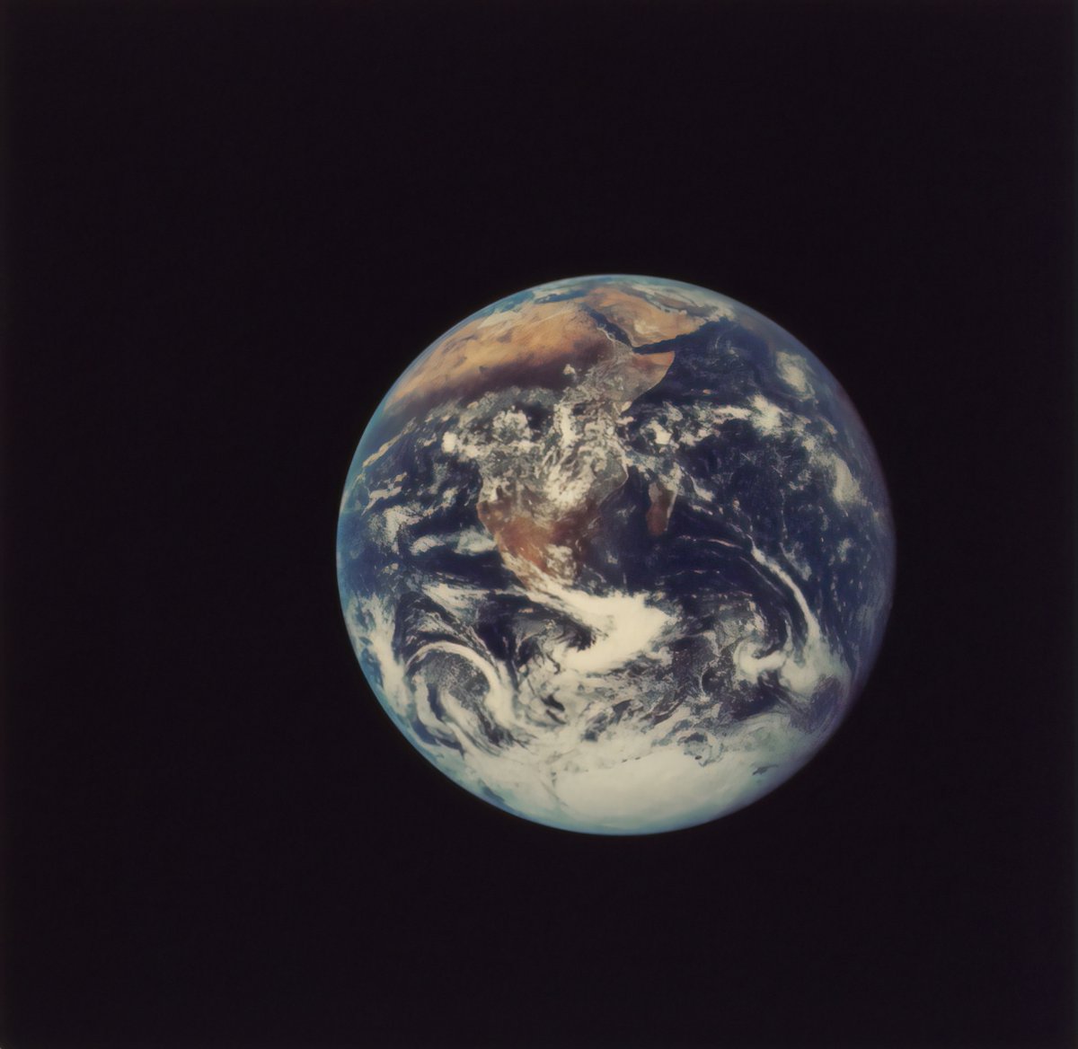 Today is 🌏 #OvershootDay – the day where humanity’s consumption exceeds our natural resources. 

“Taking action now can move us towards a fairer, more sustainable world.” - #IPCC Chair <a href="/JimSkeaIPCC/">Jim Skea</a> 

#IPCC #ClimateReport: Mitigation of Climate Change ➡️ bit.ly/WGIIIRpt