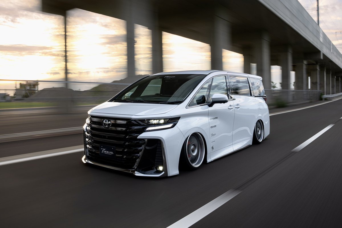 T-DEMAND 40VELLFIRE
Made by pitbull

#新型ヴェルファイア 
#tdemand
#fullcomplate
#airsus
#pitbull 
#ssr
#nitto
#vellfire
#40VELLFIRE