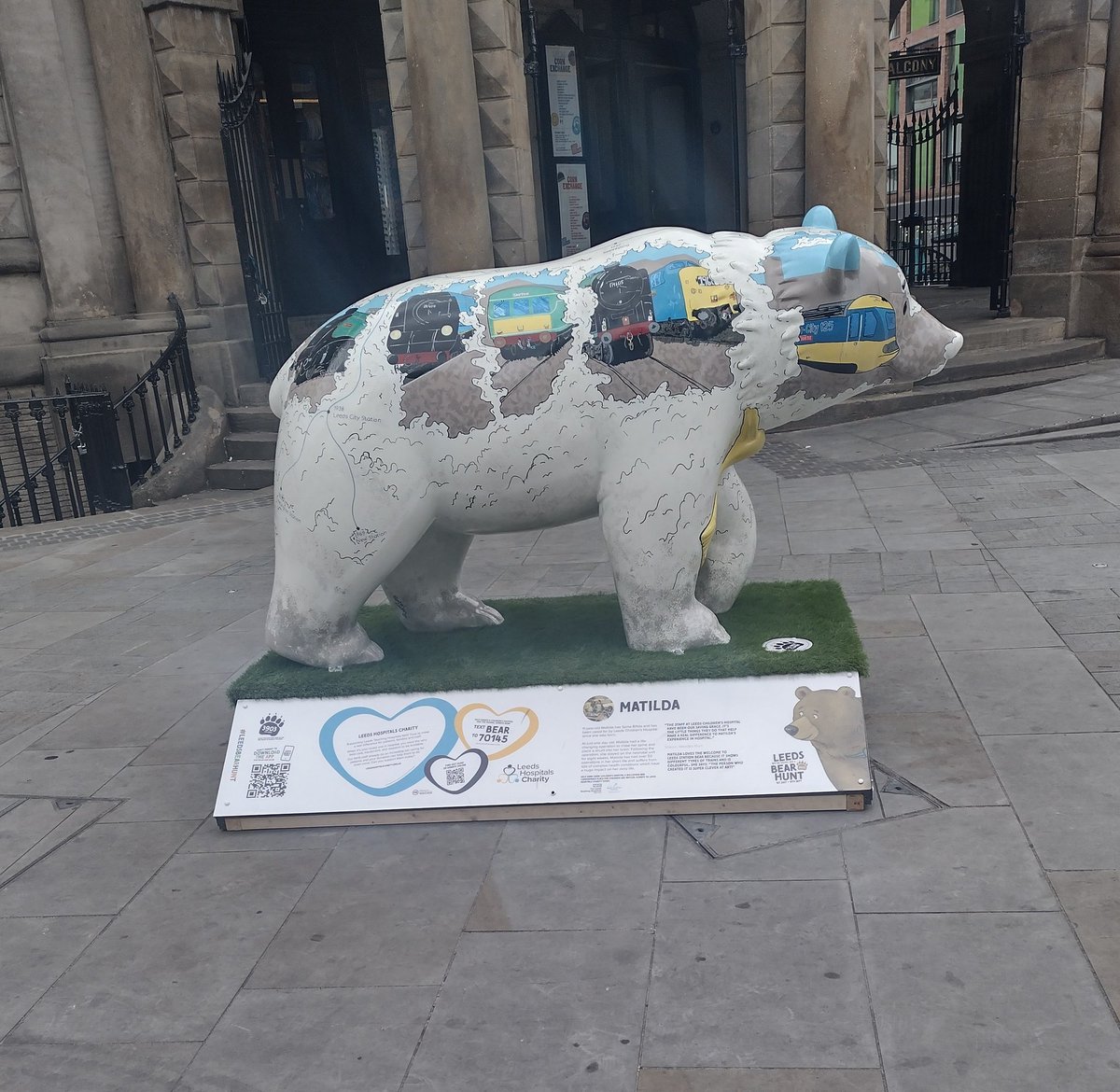 Leeds Bear Hunt 2023 @LeedsBearHunt is a great example of a public art exhibition done right and it's all for a worthy cause too - @Leeds_Childrens @LDShospcharity

leedsbearhunt.co.uk