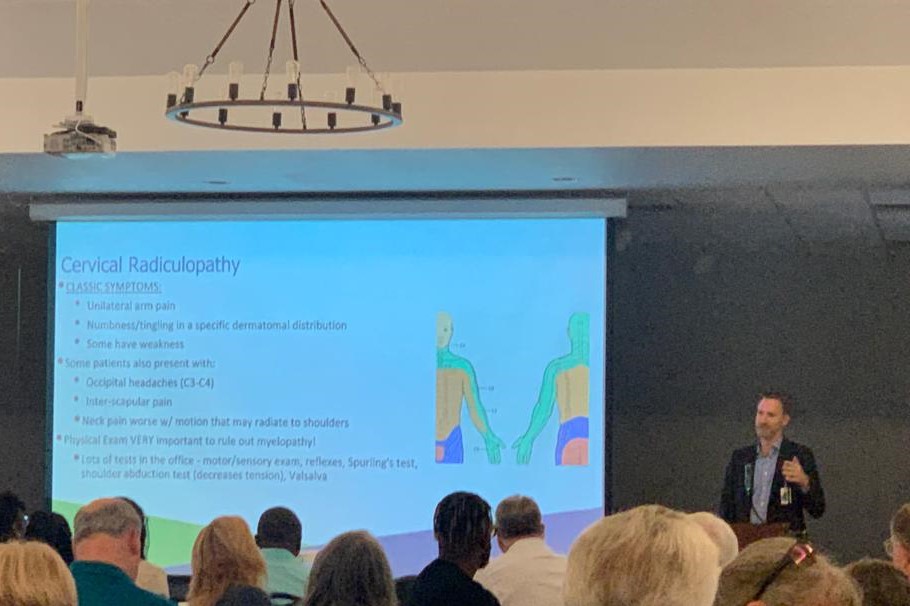 Lake_Square's tweet image. Great time this morning! Thanks to Lake Eustis Area Chamber of Commerce  for this event. 
Thanks to AdventHealth  and Dr. Ryan Moncman for a informative and valuable presentation, also thanks to Jeannie's Place for a delicious breakfast
#CommunityEvents #LSM #Lakesquaremall