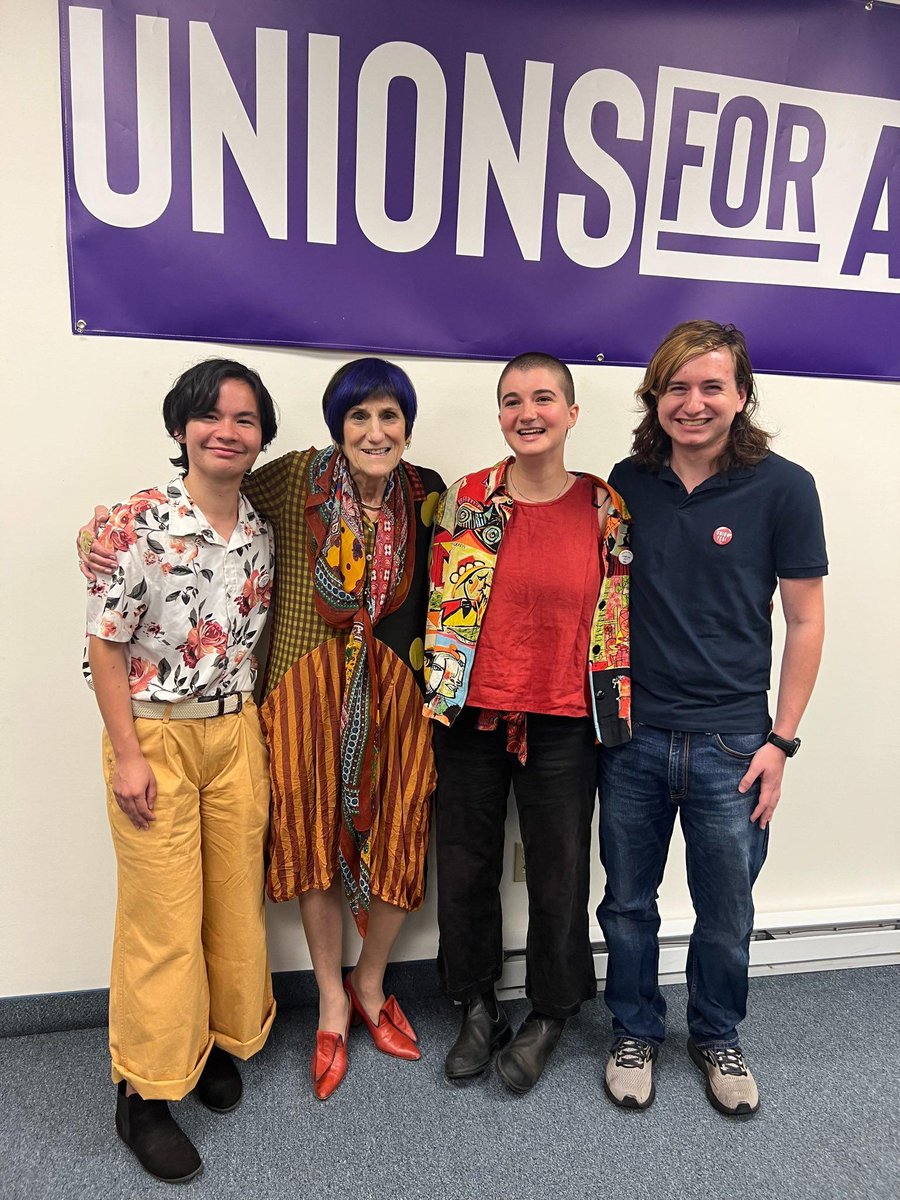 So grateful for the support of our elected leaders! We had the chance to meet with <a href="/rosadelauro/">Rosa DeLauro</a> at a labor roundtable and share about our experiences organizing our union.