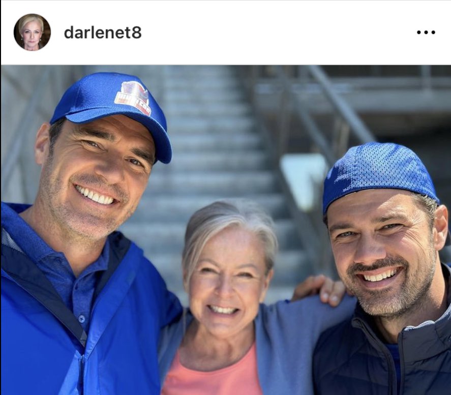 MariaGrazia_mtl's tweet image. To quote @darlenet8 her réponse on IG…
« Do I ever have gorgeous grandsons » 
« It’s great when hunks turnout kind,thoughtful and generous as well ❤️ » 
Speaking of #hunksofhallmark @RyanPaevey @actorDanPayne 😍
This is gonna be an awesomeness movie #FourthDownAndLove 🏈 ❤️