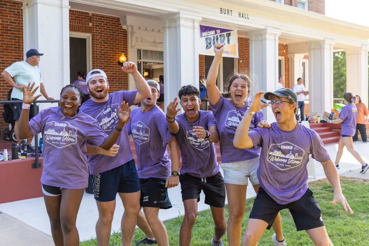 UMHB's tweet photo. It's one of our favorite days of the year!
More than 800 new students will start their UMHB journey today. Welcome home, Cru! #LiveonPurpose https://t.co/agigcEpM8f