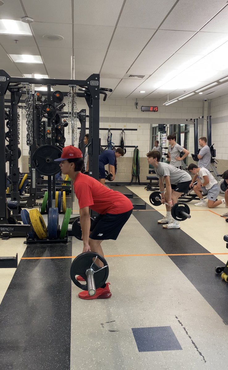 FHS strength & condo tweet media