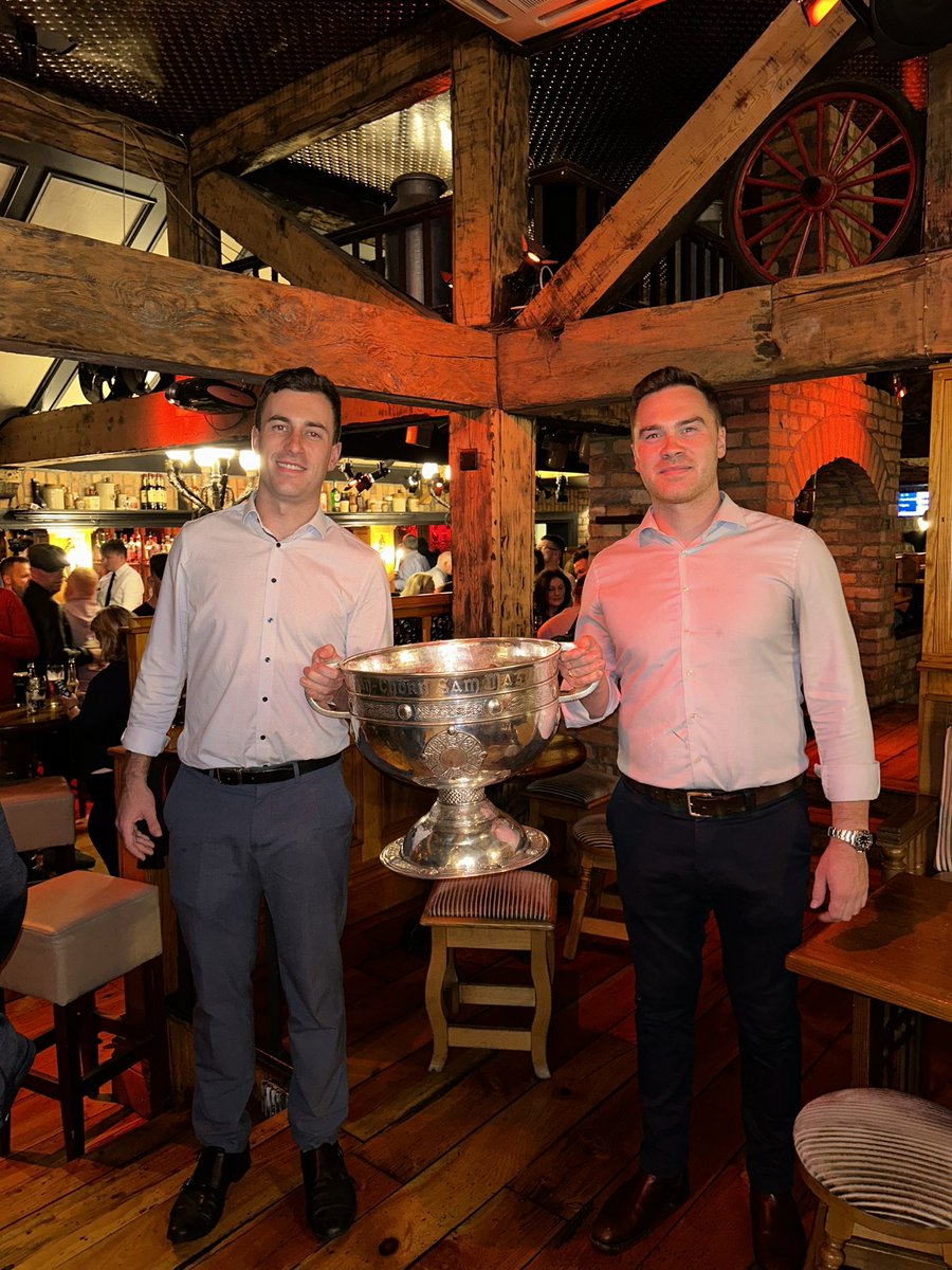 Delighted to welcome @BallymunGAA back to The Autobahn last night with the Sam Maguire.
What a achievement by these lads!
Great turn out and great night.
@DubGAAOfficial #dubgaa #sammaguire #allireland #champions