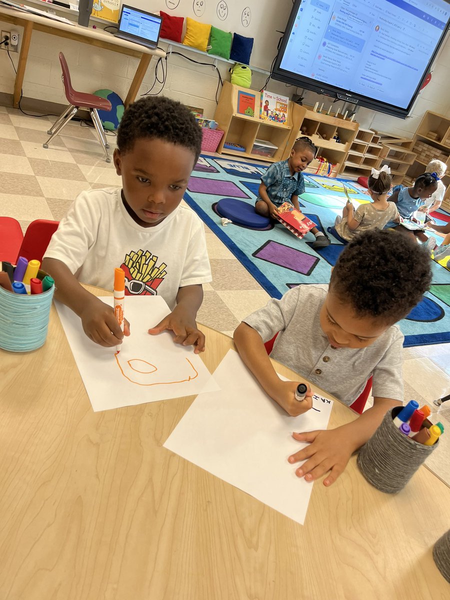 BilalsPreKClass's tweet photo. Day 1 was survival mode but Day 2 has been better!  🫠😅 So grateful that we had more 😀 and less 😪 today!  Small groups were successful as we work on our routine! 👏🏼👏🏼 These cubs are learning and adjusting to life in the garDen! 🐻💚 #GHESGrizzlies #thisisPreK  @aps_OEL https://t.co/4miUGWWRpk