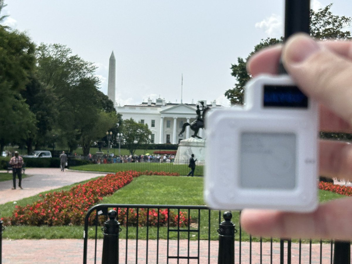 AustinMeshOrg's tweet image. Range testing #meshtastic by the White House today.