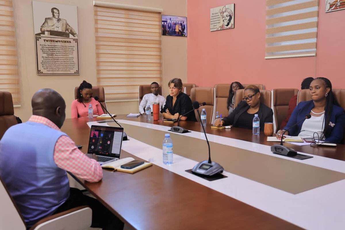 afyanahakiug's tweet photo. The master class in partnership with @ppglobe explored empowering perspectives &amp; strategies to amplify positive African narratives to ensure reproductive justice while laying foundation for continuous exploration of impactful avenues to ensure reproductive justice in Africa. https://t.co/iJ4qLnmUx2