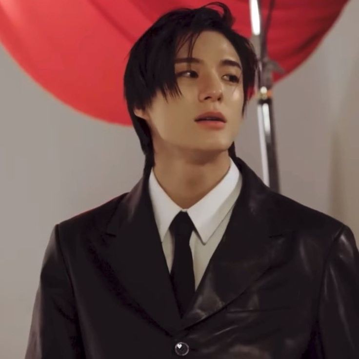 Jeno (.◜◡◝) tweet media