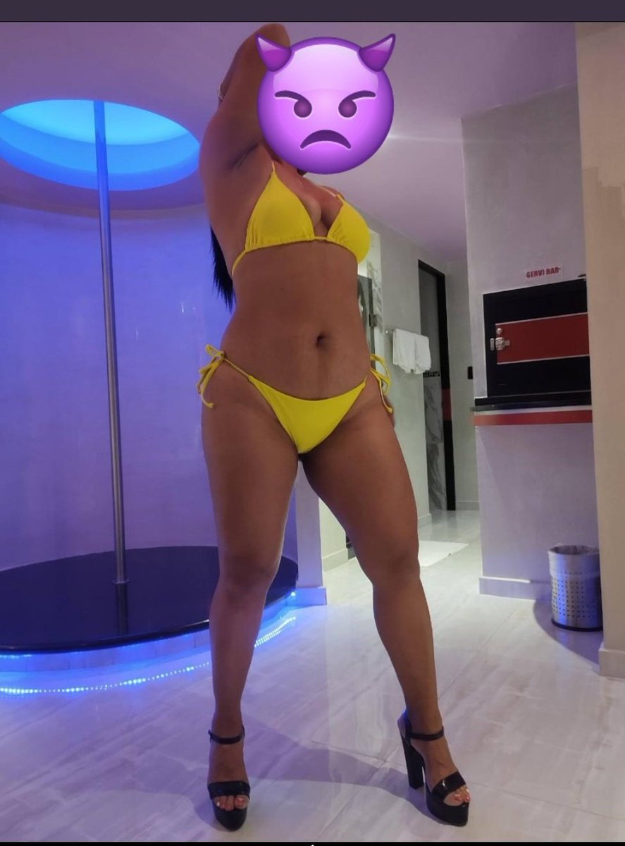 Mi buena amiga <a href="/Fedra98827801/">Fedra</a> busca maduros de 40 a 55 para ecer video llamada con ellos