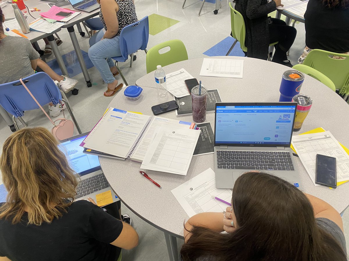 TaMiyahLowe's tweet photo. We truly have THE BEST of the best at @SeminoleTrails ! Our Panthers are in early for ELA summer common planning today. Dedicated to planning lessons that are relevant, rigorous and focused on the core. ⭐️🐾📝@STEPrincipalJJ @STES_Bush @Kathy_Winne https://t.co/ymG8NGG3pd