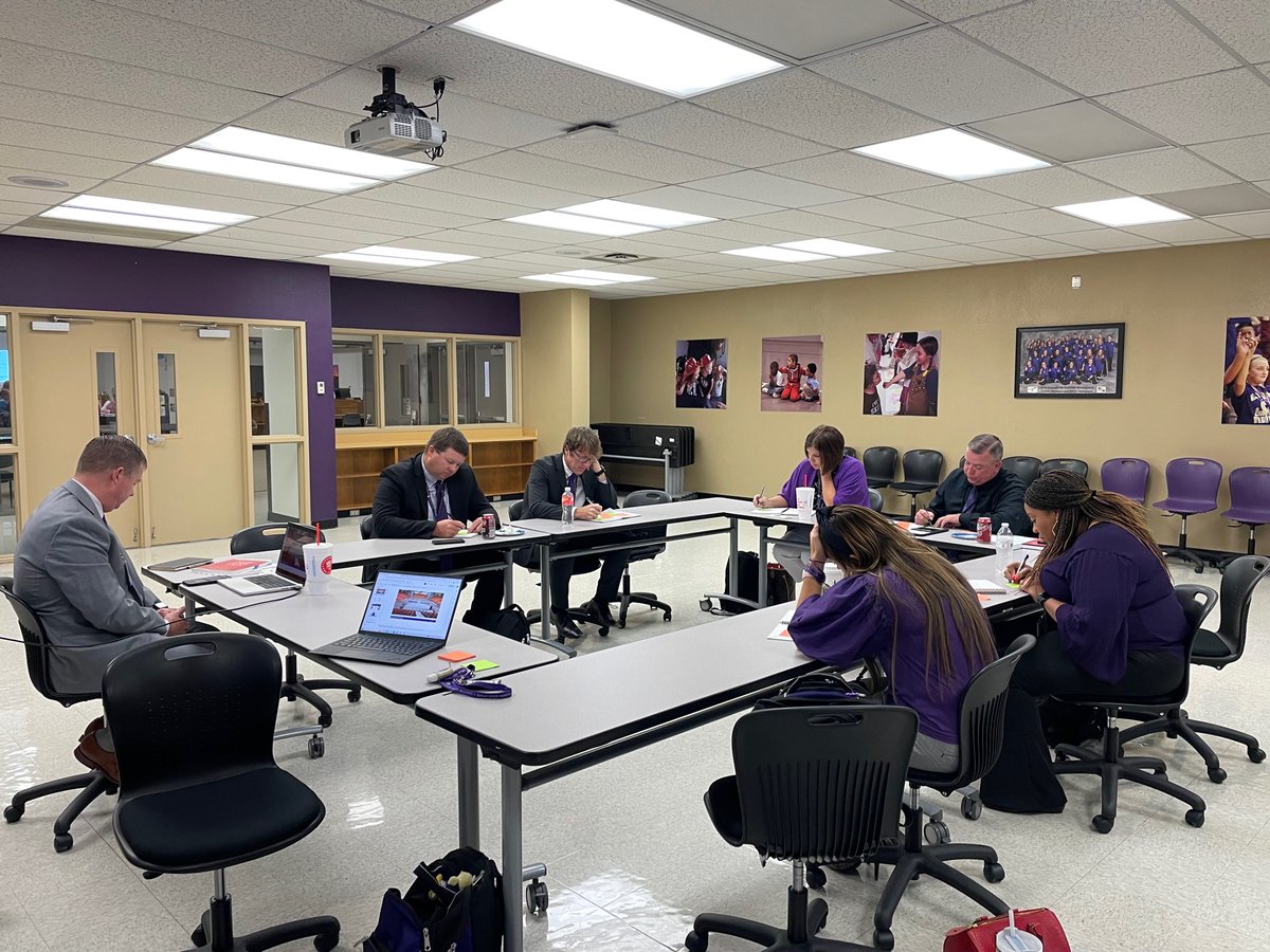 Growing as a leadership team <a href="/AlvaradoHigh/">Alvarado High School</a> 
#AlvaradoExcellence <a href="/IsraelStephens/">Israel Stephens</a>