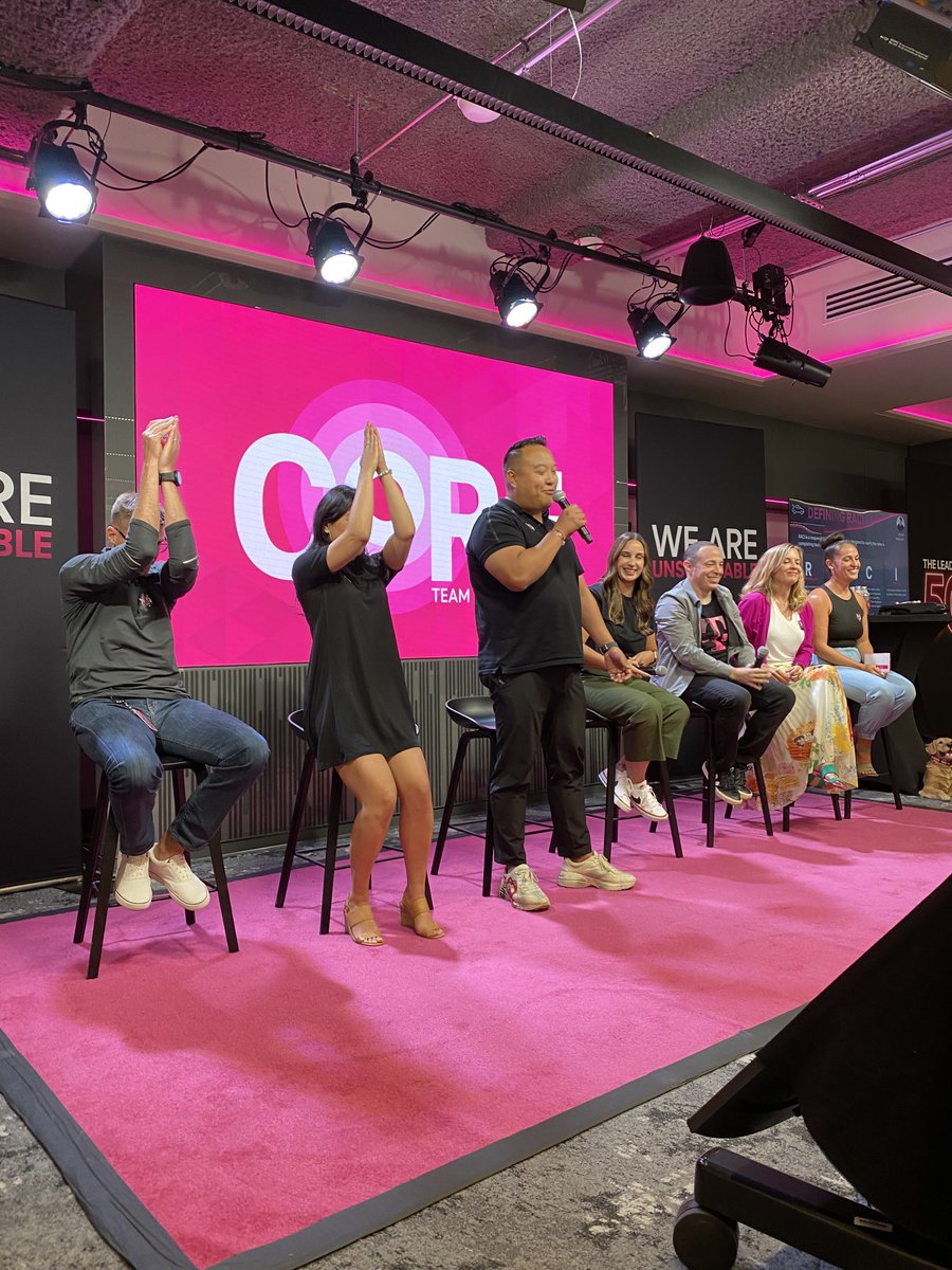 Tara Darrow tweet media