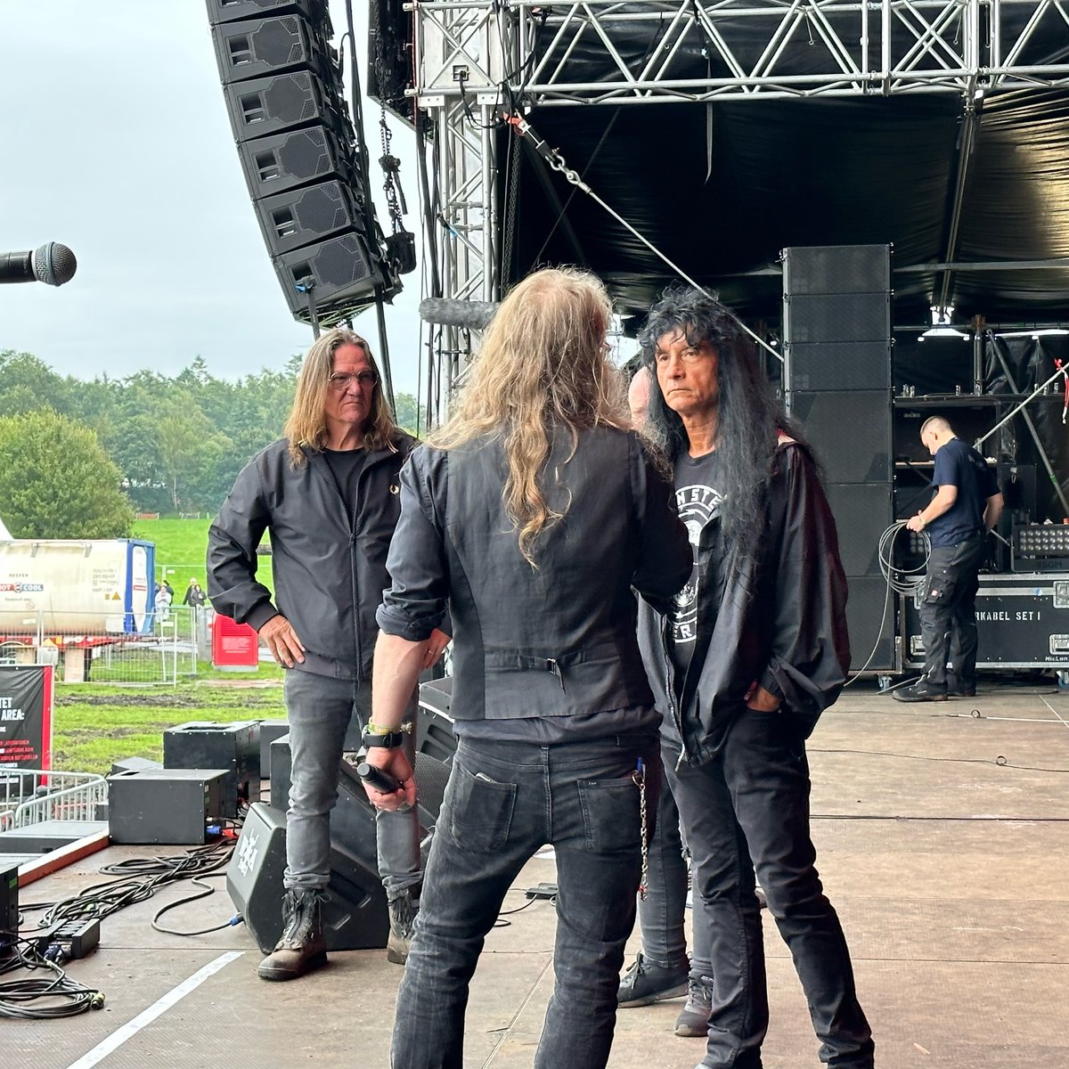 jbelladonna's tweet photo. Fans in celebration of Lemmy! Ashes will be permanently here. Also Udo and I telling stories of our time with him! #joeybelladonna #beyondfrontiers #anthrax #monster #ariat #affliction #afflictionclothing #Wacken2023 #wackenopenair #udo #lemmykilmister #Motörhead https://t.co/Vbt0S0hniy