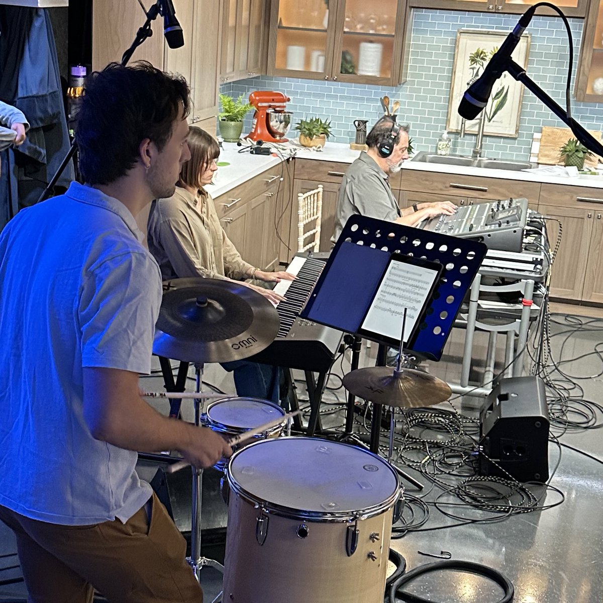 We’ve got <a href="/5thAveTheatre/">5th Avenue Theatre</a> in studio this morning with 1776! <a href="/NewDayNW/">New Day Northwest</a>