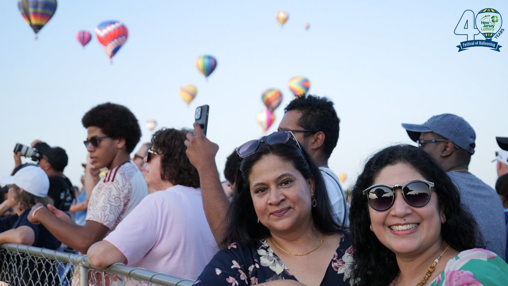 njballoonfest's tweet photo. Last weekend was AWESOME!  

We want to see your festival memories. Tag us in them so we can reminisce with you!

#NJBalloonFest2023 #NJballoonfest #NJlotteryballoonfest https://t.co/r22GB7f1Oj