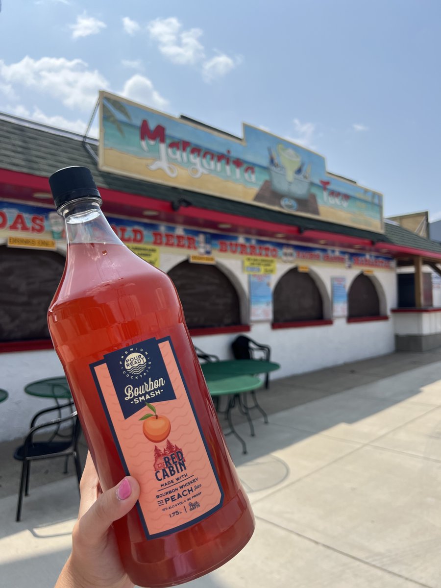 StandardDistill's tweet photo. Wisconsinites, State Fair begins TOMORROW! You can find a variation of our products all across State Fair. Find your favorite and visit us anytime August 3-13!
#centralstandard #statefair #pourready #wisconsin #campbar #slimmcginns #budpavilion #tropics #spirits https://t.co/Bz3Kah8Mhj