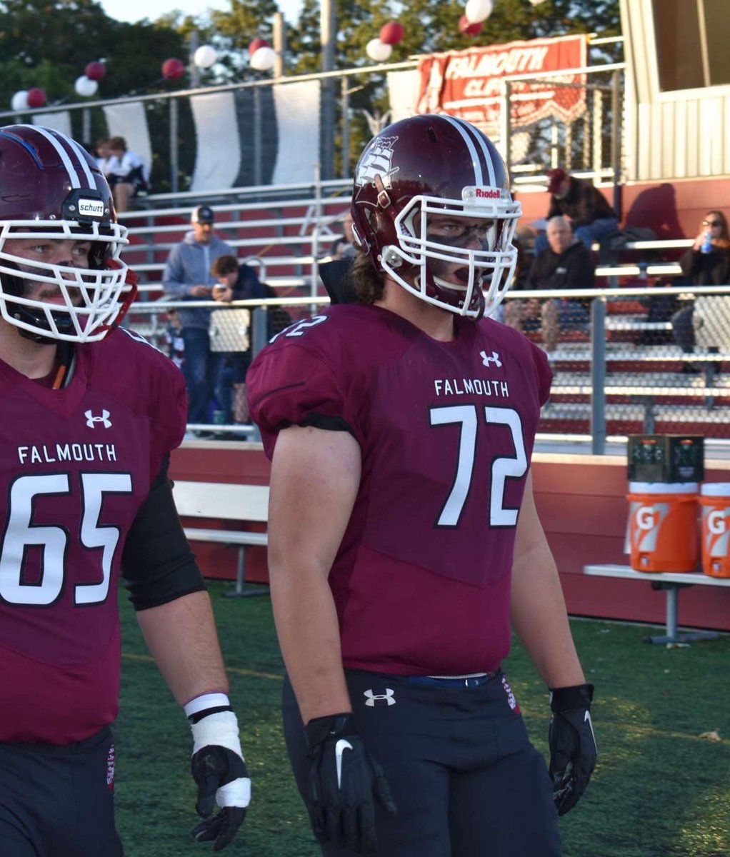 bruce_pimental's tweet photo. Bruce Pimental Class of ‘25
Cell: (508) 274-8139 
Email: bpimental39@gmail.com
3.2 GPA 
6’3” 285LBS 
Offensive Guard 
@Coach_Phelps11 https://t.co/SKZoj7PM3B