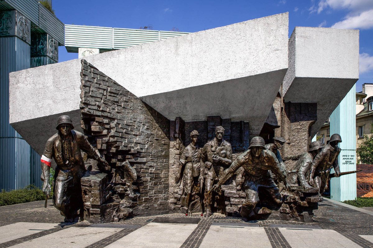 Ex Utopia tweet media