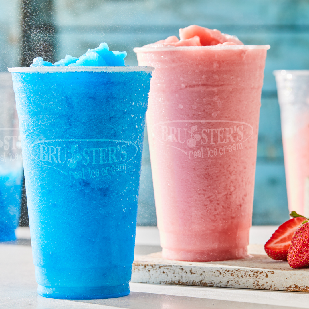 These sunshine-in-a-cup Freezes will keep you in a sunshine state of mind. ☀️ This month, try a featured Strawberry or Blue Pop blended to perfection!