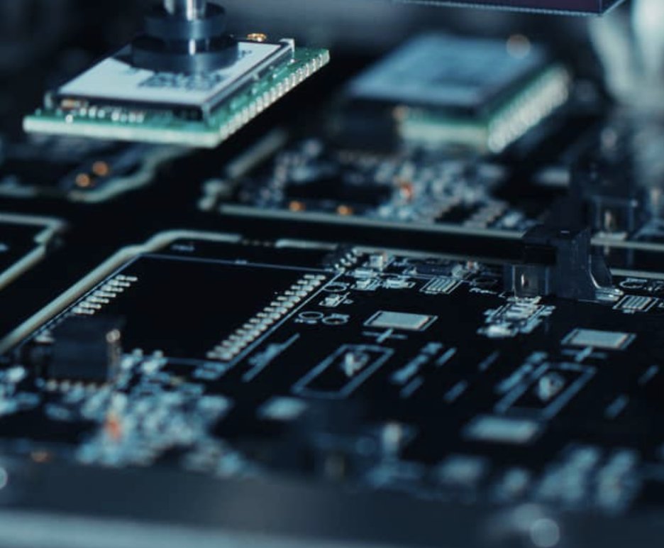 Signal reflection and distortion in PCBs are two signal integrity issues that can impact reliability. Learn more here! bit.ly/3XZoSdU