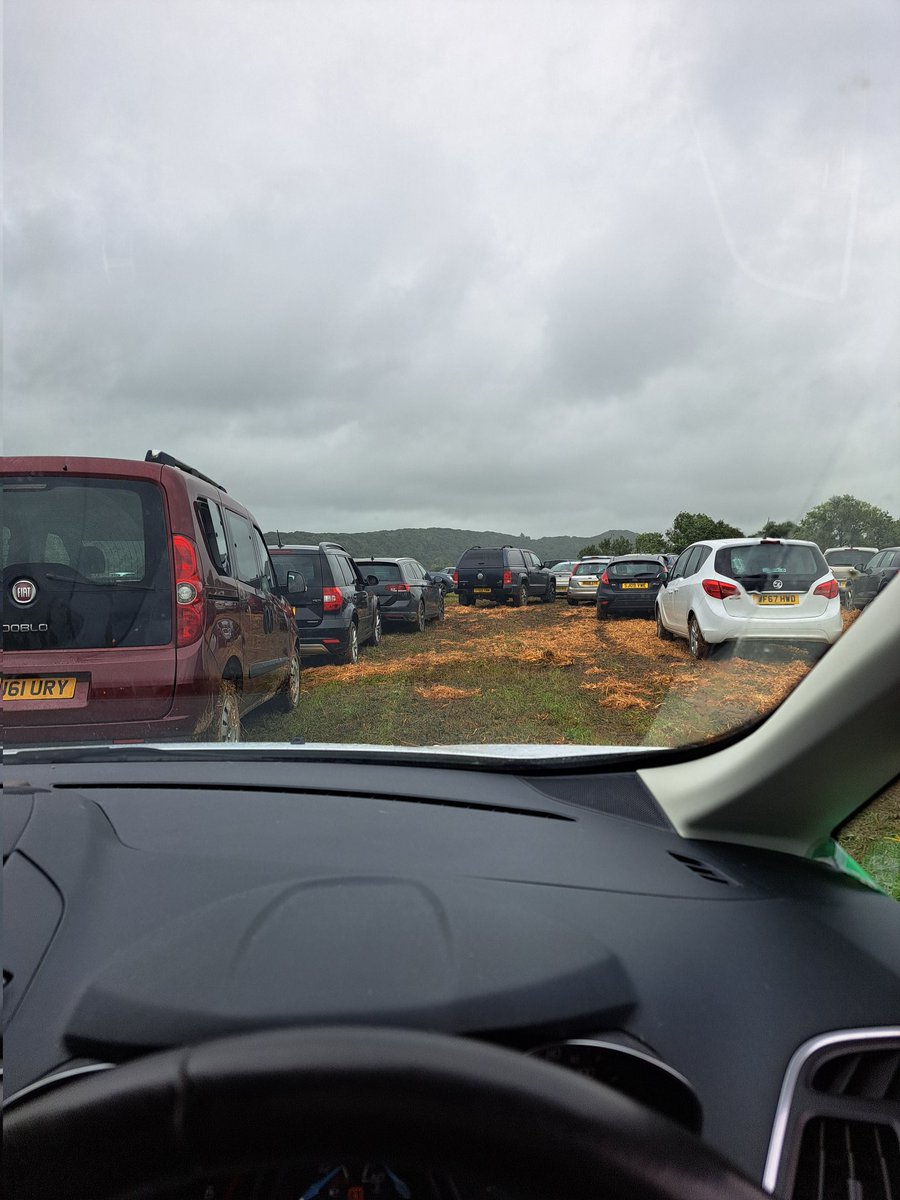 JulesThePirate's tweet photo. Crappy end to a great day out
@northdevonshow https://t.co/4V2DZtIZ1H