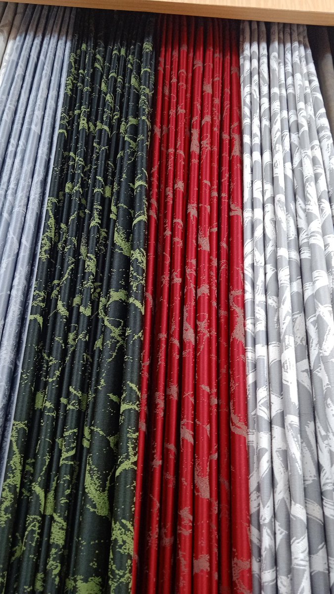 @martinmateja94 Me!🙂🙂🙂 The good thing is you get curtains in return! 0754746449/0770784397. If these pieces look good.
