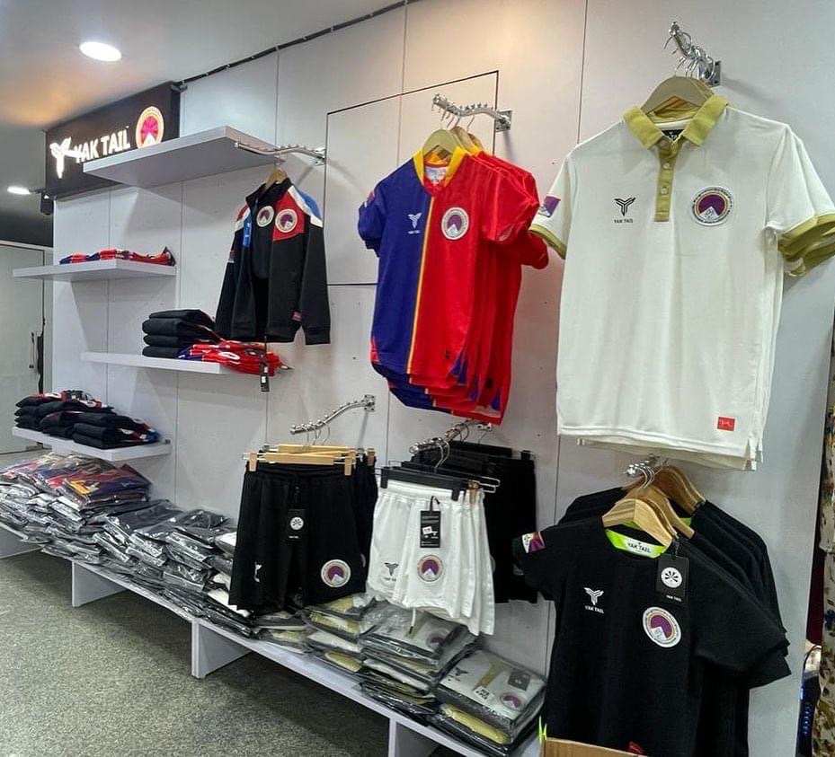 T. Jigmey, T. Wangyal, T. Loden, T.  Palden, Lodoe Dawa,T. Wosal, Shiwa Dul, Tsering PHURBA,T. Thardoe TSANG, Choying D. GYAMTSO, T. Dorjee Gawa, T. Rigdrol, Pema Norbu Globus, Kunphel Sinha, T. Thabkhe,T. Rigdrol, T. Samdup, Pema Lhundup, T. Dhonden ,Tenpa Lhundup, Karma Sherap.