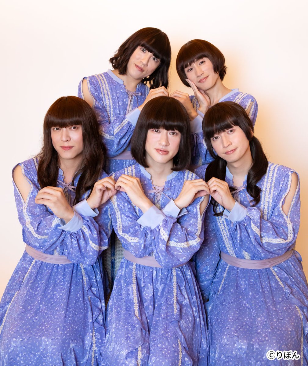 ribon_comic's tweet photo. 🍉#りぼん 9月号発売中🍉

なんと❣️あの"会えそうで逢えないアイドル"
キャンジャニ∞がりぼんでまんが化決定♡

#りぼんでキャンジャニに逢おう
お披露目インタビューをぜひチェックしてね♪
まんがのれんさいは11月号からスタート✨

※当該記事が掲載された電子版「りぼん」は11月3日に終売します。 https://t.co/K0zw46ur2s