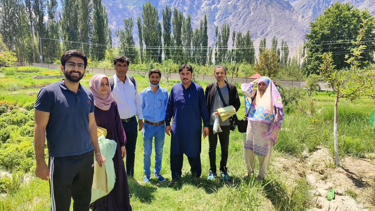 BiologyLums's tweet image. Field trip to Hashoopi gardens, Shigar as part of #BIO102. @sbasselums @LifeAtLUMS #LUMSxUOB23