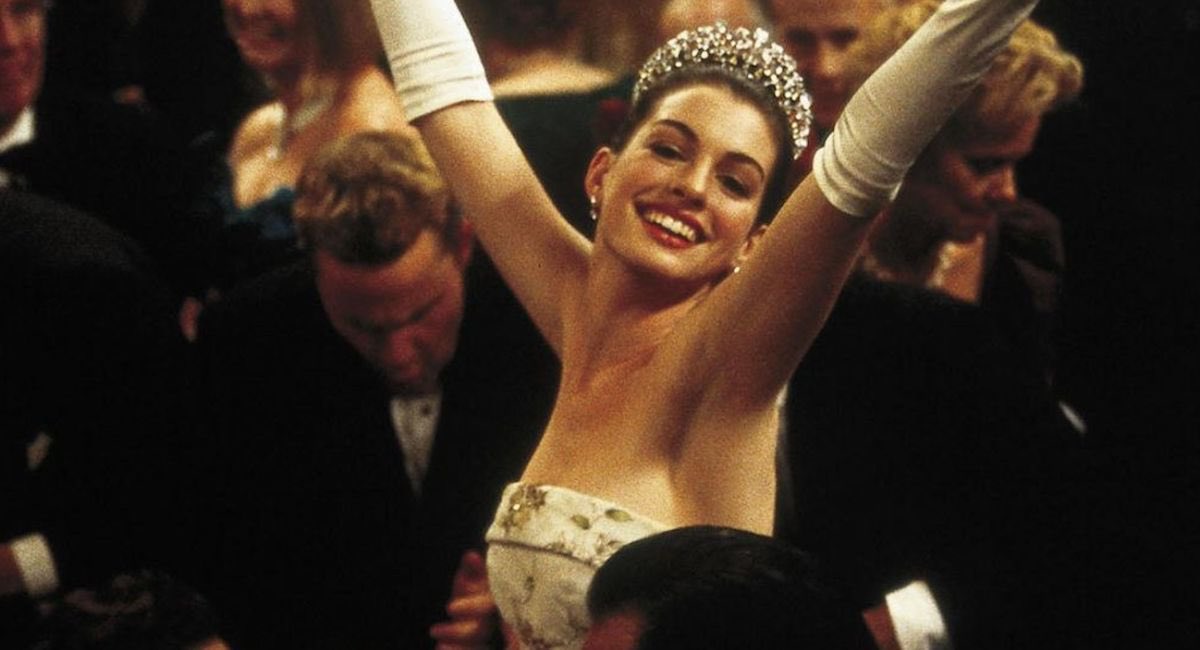 notgwendalupe's tweet photo. 'The Princess Diaries' premiered 22 years ago today https://t.co/uRwqPGRxSg