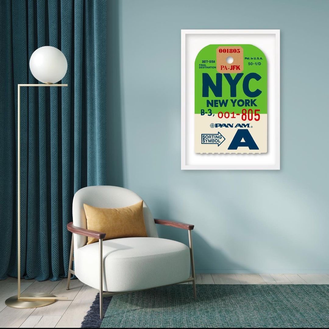 ‘This new “NYC” has been added to my collection of Pan Am luggage tags and I will be showing this limited edition for the first time at our group show “Spectrum” at @jmgallerylondon Portobello Road, on the 7th-19th September.’ @Freireprintz 
.
.
#nyc #panam #usa #luggagetag #art