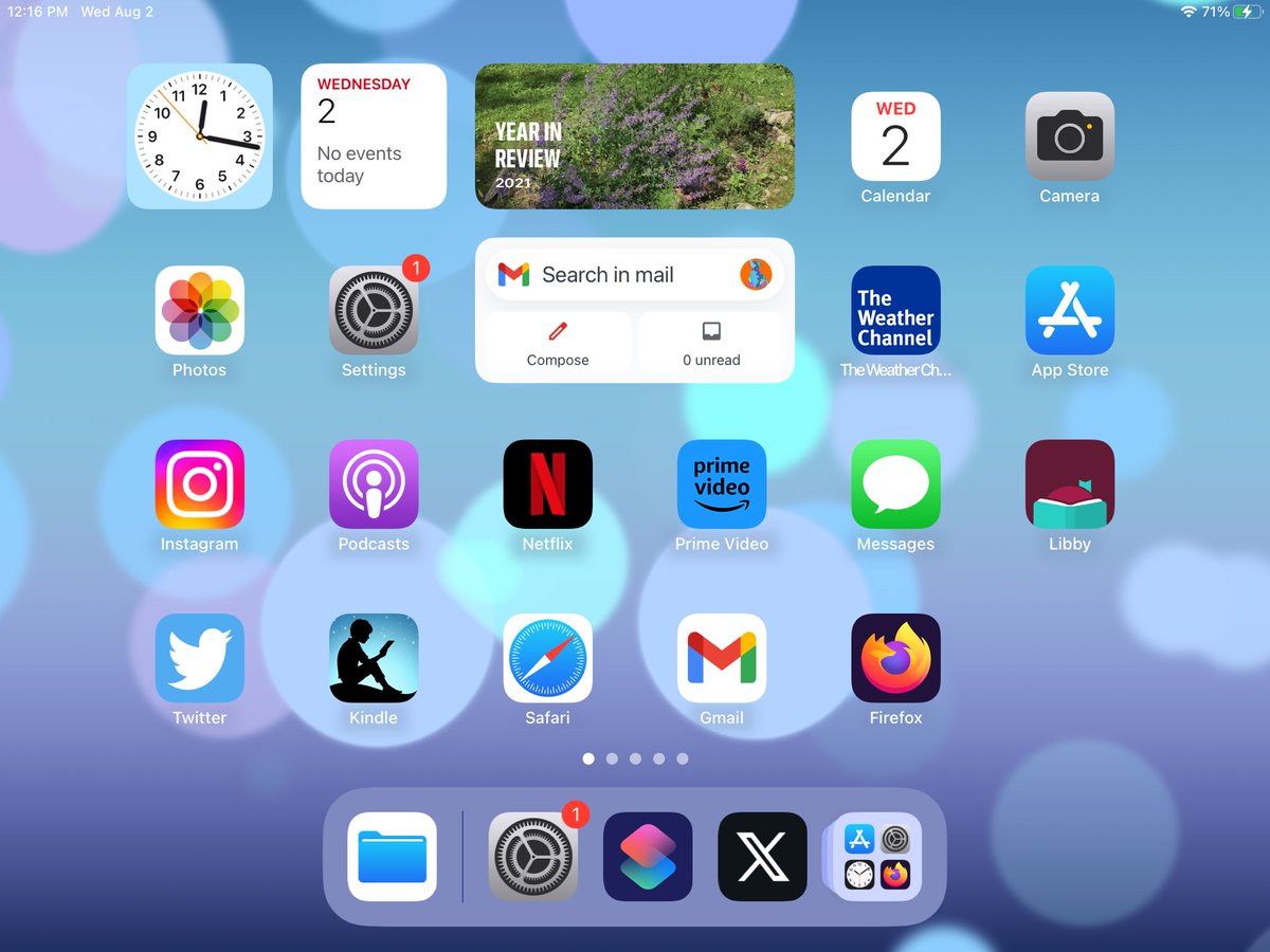 FifthHouseSun's tweet photo. Changed icon on my iPad! Birdie is back! 

Little clunky. Don't care if requires extra click. Do not have to choose X.

Used Shortcuts. 

Google search "change icon on..." whatever.

Every instruction is different. Eventually, one will make sense. Keep trying. 

See lower left. https://t.co/SBpkEp9HX9